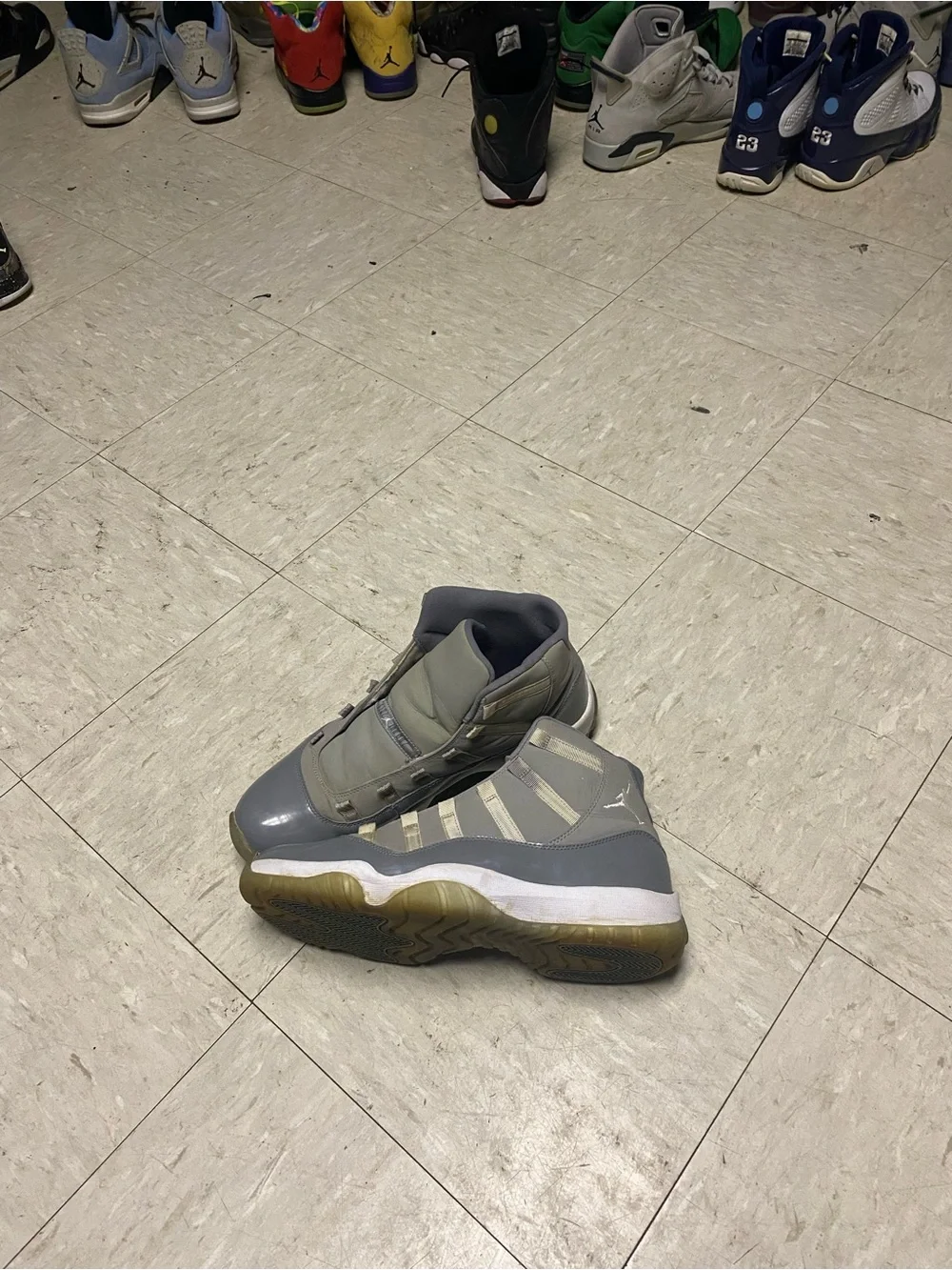 Jordan Men’s Retro 11 “cool gray” High-Top Basketball Shoes